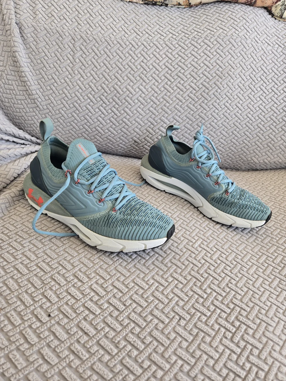 Athletic Women's Light Teal Training Sneakers with Coral Accents